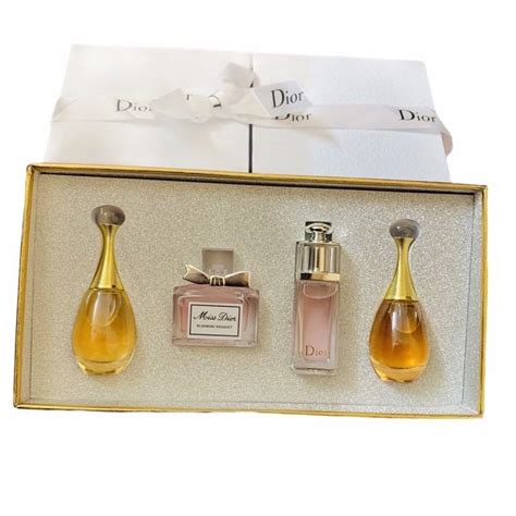 miniature perfume set dior|christian Dior mini perfume set.